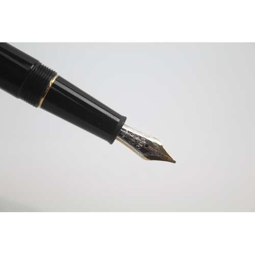 456 - MONTBLANC Meisterstuck Black Fountain Pen w/ 14ct Gold Nib WRITING - EF2145694