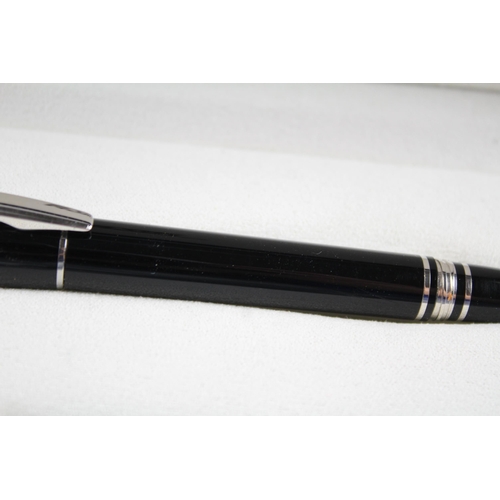 458 - MONTBLANC StarWalker Black Fountain Pen w/ 14ct White Gold Nib Original Box