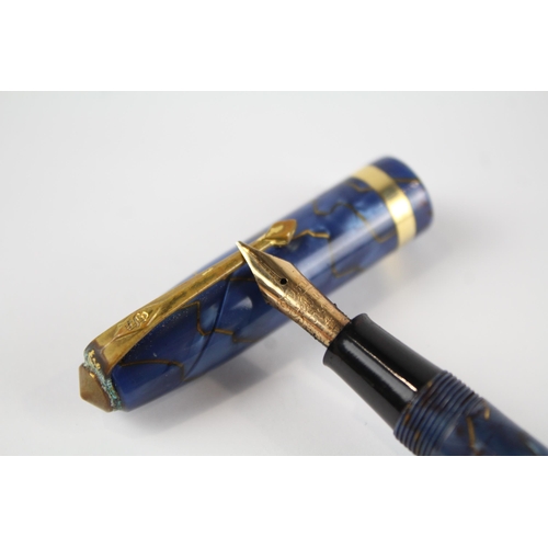 465 - Vintage CONWAY STEWART 34 Navy FOUNTAIN PEN w/ 14ct Gold Nib WRITING