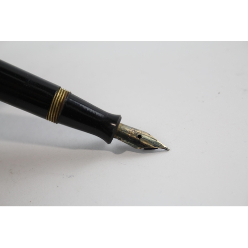 466 - Vintage MABIE TODD Swan Self Filler Black FOUNTAIN PEN w/ 14ct Gold Nib WRITING