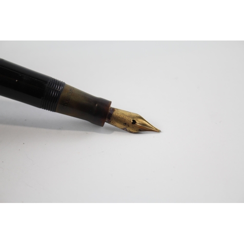 472 - Vintage MABIE TODD Swan Self Filler Black FOUNTAIN PEN w/ 14ct Gold Nib WRITING