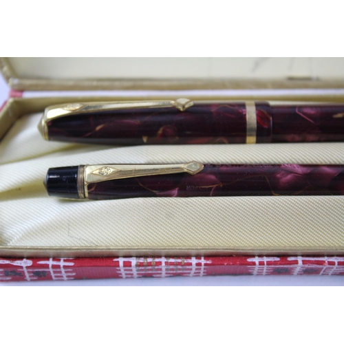 473 - Vintage CONWAY STEWART 12 Burgundy Fountain Pen w/ 14ct Gold Nib WRITING