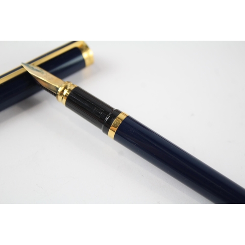 481 - Vintage S.T DUPONT Navy Lacquer Fountain Pen w/ 18ct Gold Nib WRITING Boxed