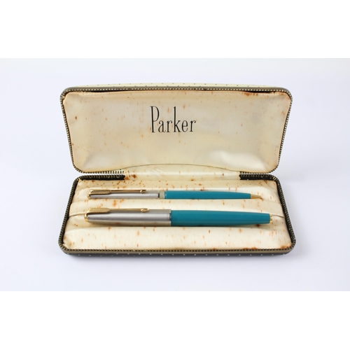 484 - Vintage PARKER 61 Teal Fountain Pen w/ Gold Plate Nib, Pencil, Original Box Etc