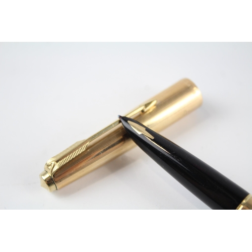 491 - Vintage PARKER 61 Gold Plated Casing Fountain Pen w/ 14ct Gold Nib WRITING (23g)