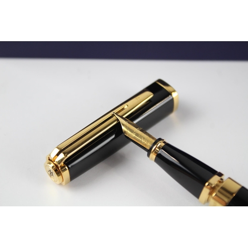 495 - WATERMAN Black Lacquer Fountain Pen w/ 18ct Gold Nib WRITING Boxed