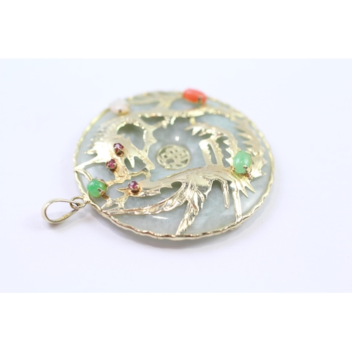 100 - 14ct gold oriental style jade lucky pendant with ruby & opal highlight (14.1g)