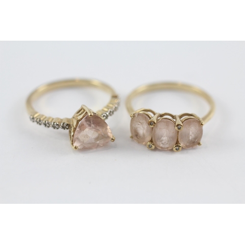 104 - 2 x 9ct gold diamond & morganite rings inc. single stone & three stone (4.9g)