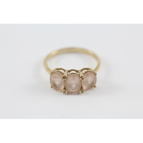 104 - 2 x 9ct gold diamond & morganite rings inc. single stone & three stone (4.9g)