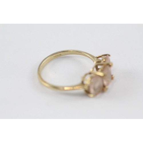 104 - 2 x 9ct gold diamond & morganite rings inc. single stone & three stone (4.9g)