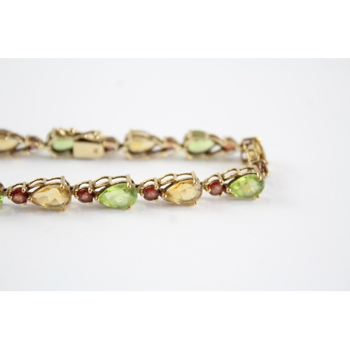 120 - 9ct gold garnet, citrine & peridot bracelet (6.8g)