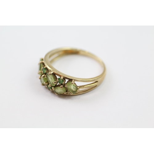 145 - 9ct gold peridot & green gem cluster ring (3.2g) Size  S