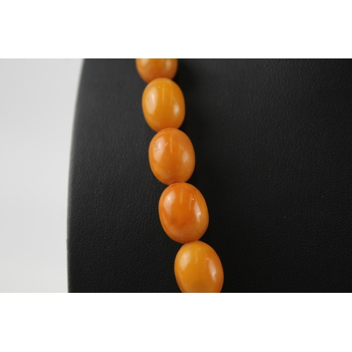 194 - True vintage Bakelite graduated necklace 50g