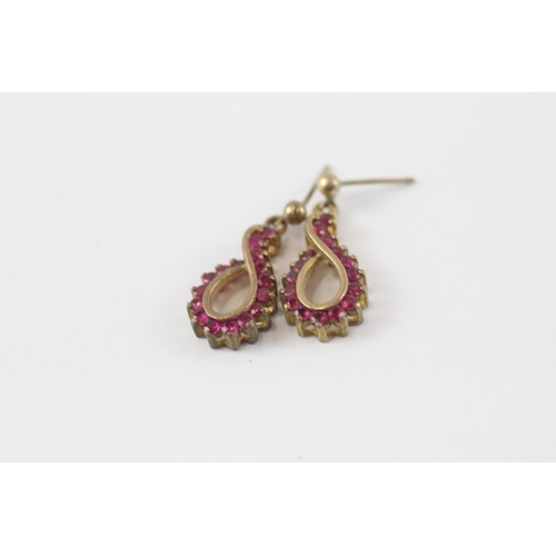 66 - 9ct gold ruby drop earrings & pendant set (4.4g)