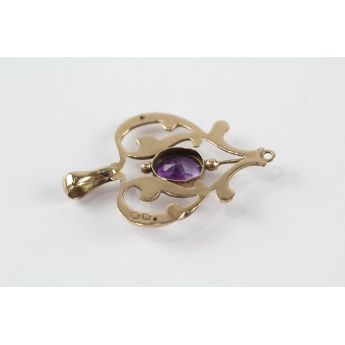 81 - 9ct gold antique amethyst openwork pendant (2g)