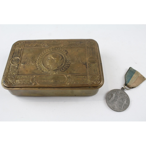 247 - WW1 1914 Princess Mary Brass Christmas Tin & 1919 Peace Medal