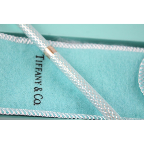 415 - TIFFANY & CO. Tiffany Blue Enamel & .925 Sterling Silver Ballpoint Pen Biro 15g