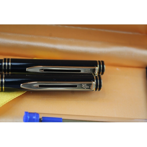 419 - WATERMAN Exclusive Black Lacquer Fountain Pen w/ 18ct Gold Nib, Pencil, Box Etc