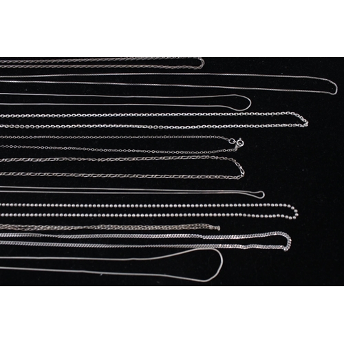 172 - A collection of silver chain necklaces including serpentine