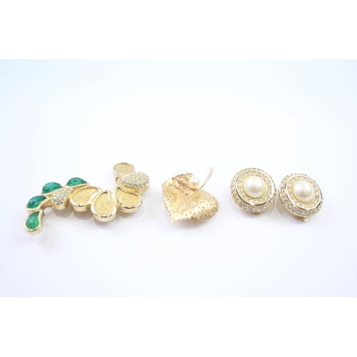 189 - A collection of gold tone jewellery by designer Grosse