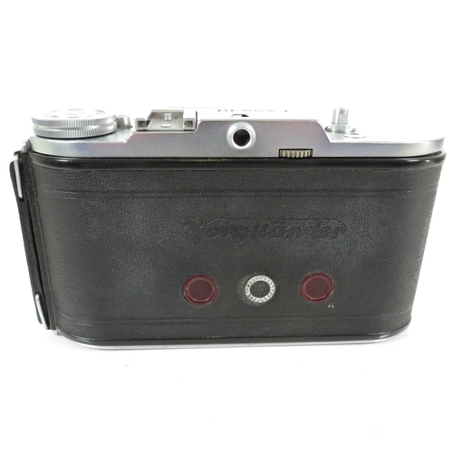 290 - Voigtlander Bessa 1 Camera with case