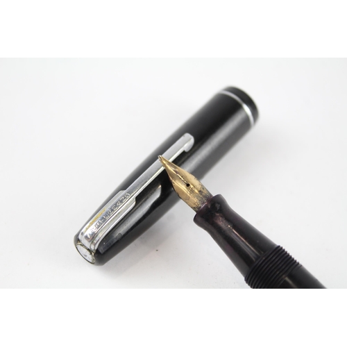 432 - Vintage WATERMAN Ideal B black Fountain Pen w/ 14ct Gold Nib WRITING