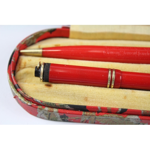 439 - Vintage CONWAY STEWART Dinkie 526 Red Fountain Pen w/ Pencil, Original Box Etc