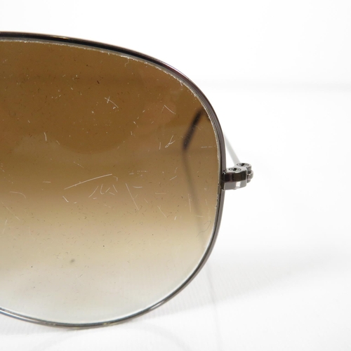 296 - 2x Pairs Ray Ban Sunglasses lenses etched RB