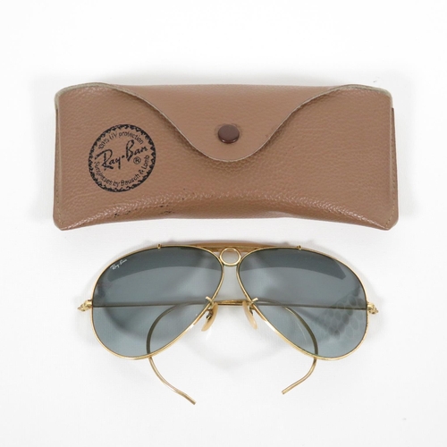 303 - 1x Pair Ray Ban Sunglasses lens etched BL