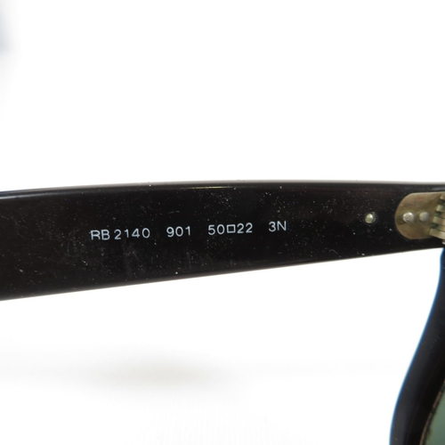 323 - 3x pairs Ray Ban Sunglasses 2x etched RB and 1x etched BL