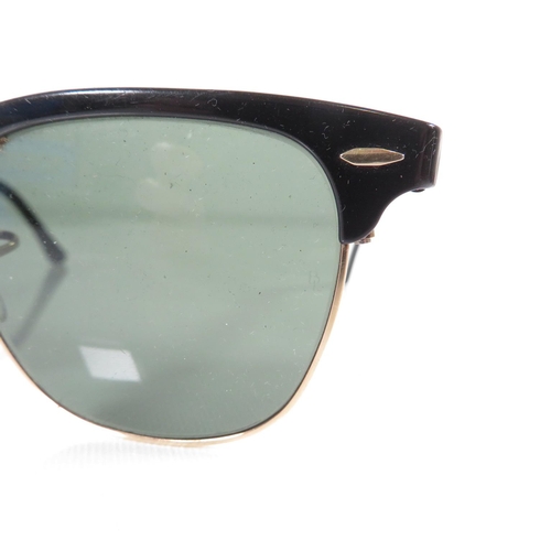 334 - 4x Pairs Ray Ban Sunglasses 2x etched BL and 1x etched RB