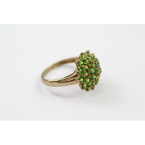 1 - 9ct gold green gem cluster dress ring (3.6g) Size  Q