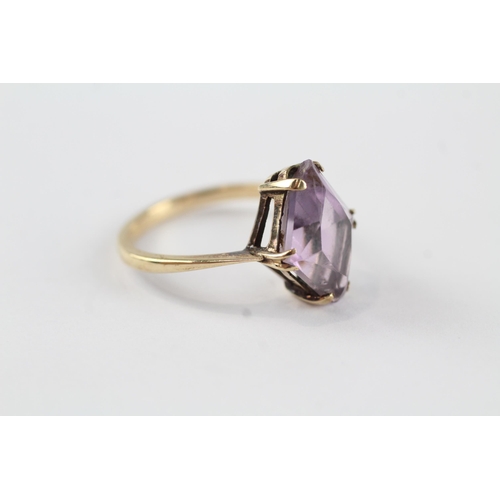 110 - 9ct gold amethyst dress ring (2.8g) Size  O 1/2