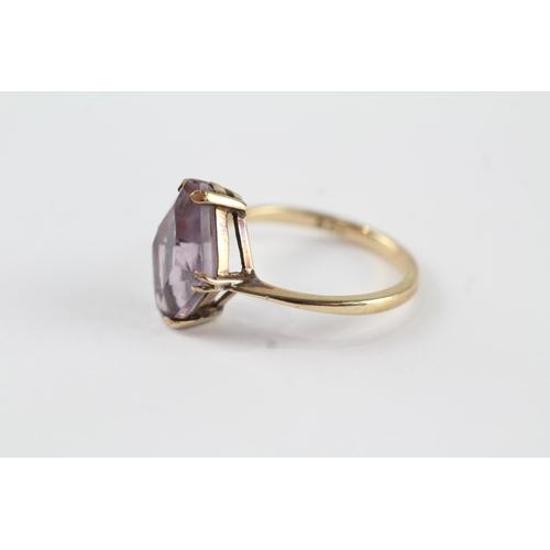 110 - 9ct gold amethyst dress ring (2.8g) Size  O 1/2