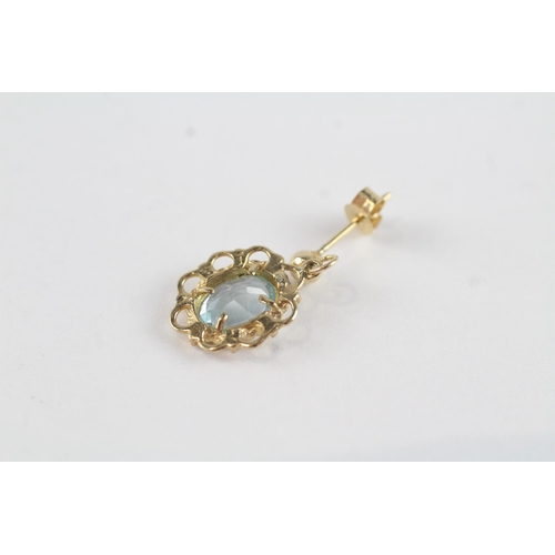 128 - 9ct gold blue topaz vintage earrings (1.8g)