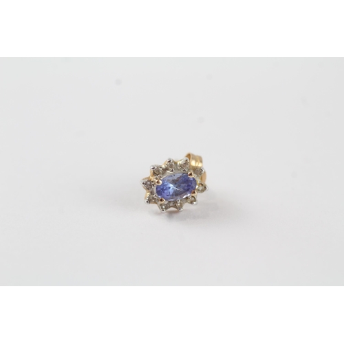 129 - 9ct gold tanzanite & diamond cluster stud earrings (1.1g)