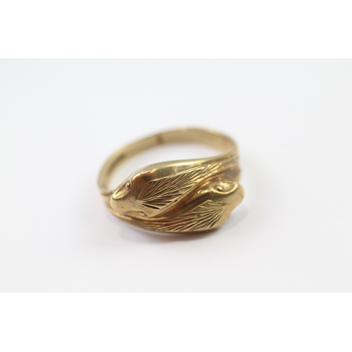 146 - 9ct gold snake ring (3.5g) Size  O (mis-shaped)