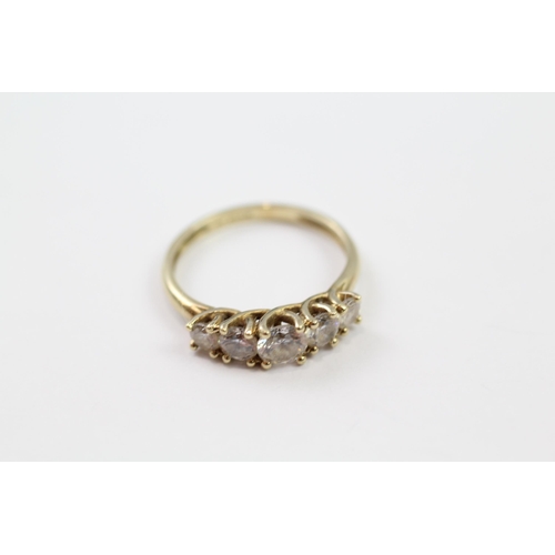 19 - 9ct gold CZ five stone ring (2.7g) Size  P