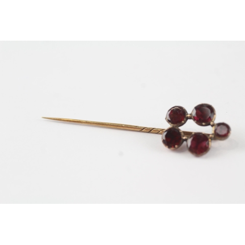 48 - 9ct gold Georgian foiled back garnet stick pin (2.5g)