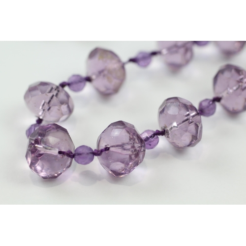 55 - 14ct gold faceted purple glass & amethyst bead necklace (65.6g)