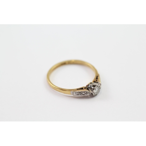 7 - 18ct gold platinum set diamond vintage solitaire ring (2.3g) Size  O