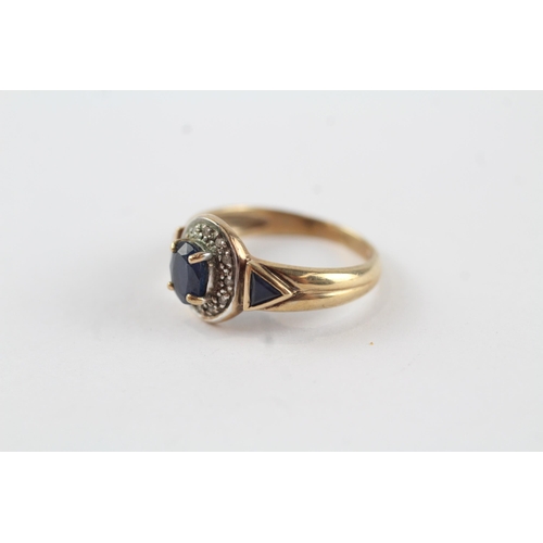 88 - 9ct gold sapphire & diamond vintage ring (3g) Size  M 1/2