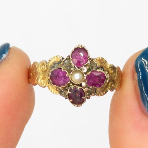 106 - 9ct gold antique garnet & pearl ring (1.7g) Size  N