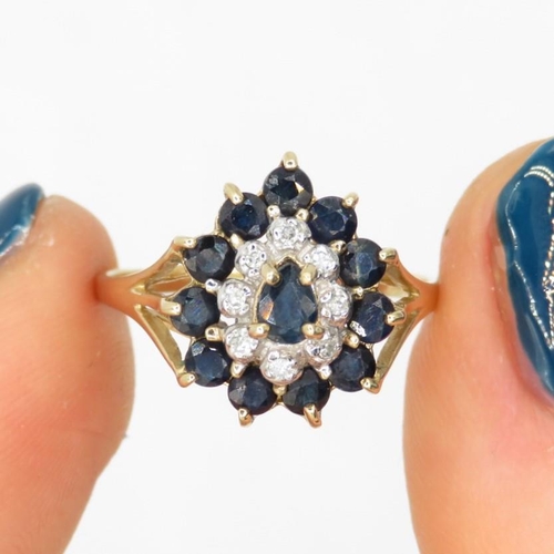 133 - 9ct gold sapphire & diamond vintage cluster ring (1.9g) Size  N