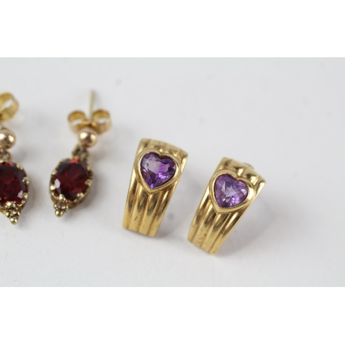 11 - 3 x 9ct gold amethyst & garnet drop earrings (4.8g)