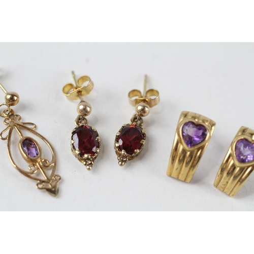 11 - 3 x 9ct gold amethyst & garnet drop earrings (4.8g)