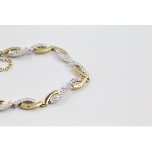 115 - 9ct gold diamond fancy link bracelet (5.9g)