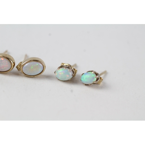 12 - 3 x 9ct gold white opal stud earrings (2.5g)