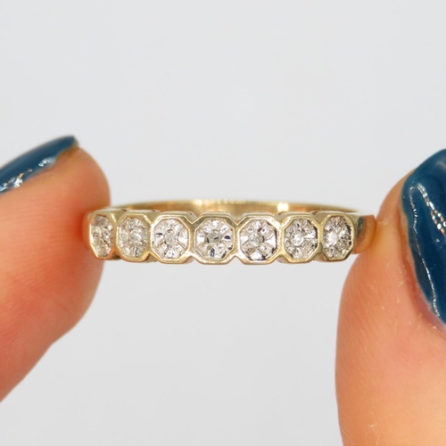 142 - 9ct gold diamond seven stone ring (2.3g) Size  U+1/2