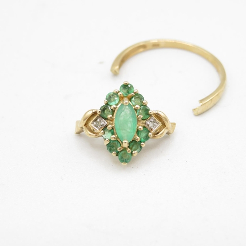 32 - 9ct gold diamond & emerald cluster ring (2.4g) AS SEEN - SNAPPED Size  DAMAGED